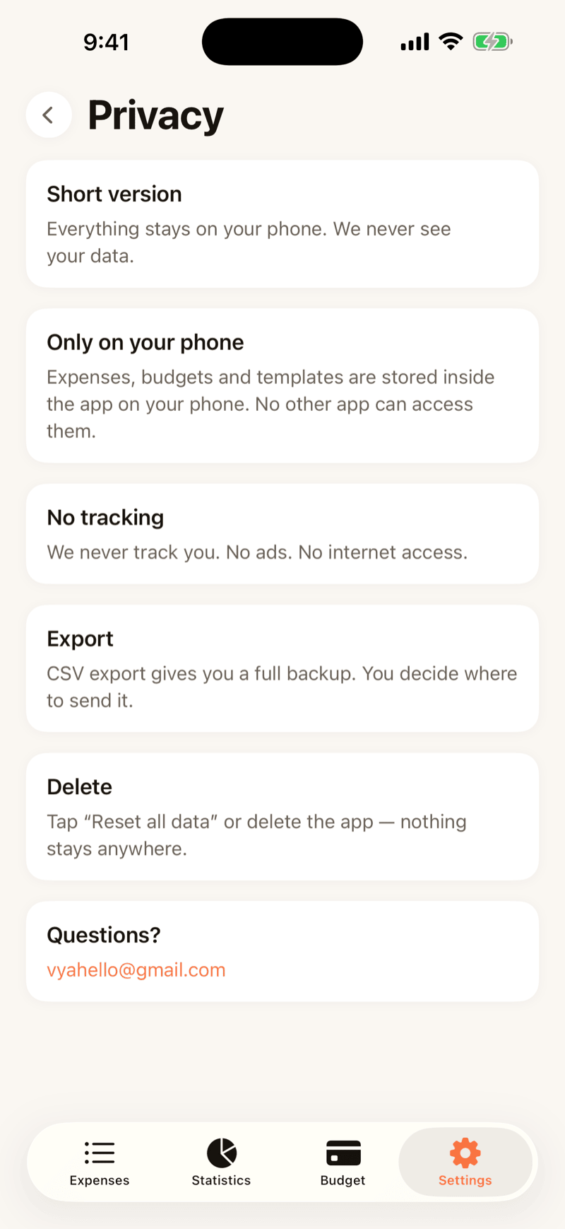 Privacy policy view inside the app — short version, only on your phone, no tracking